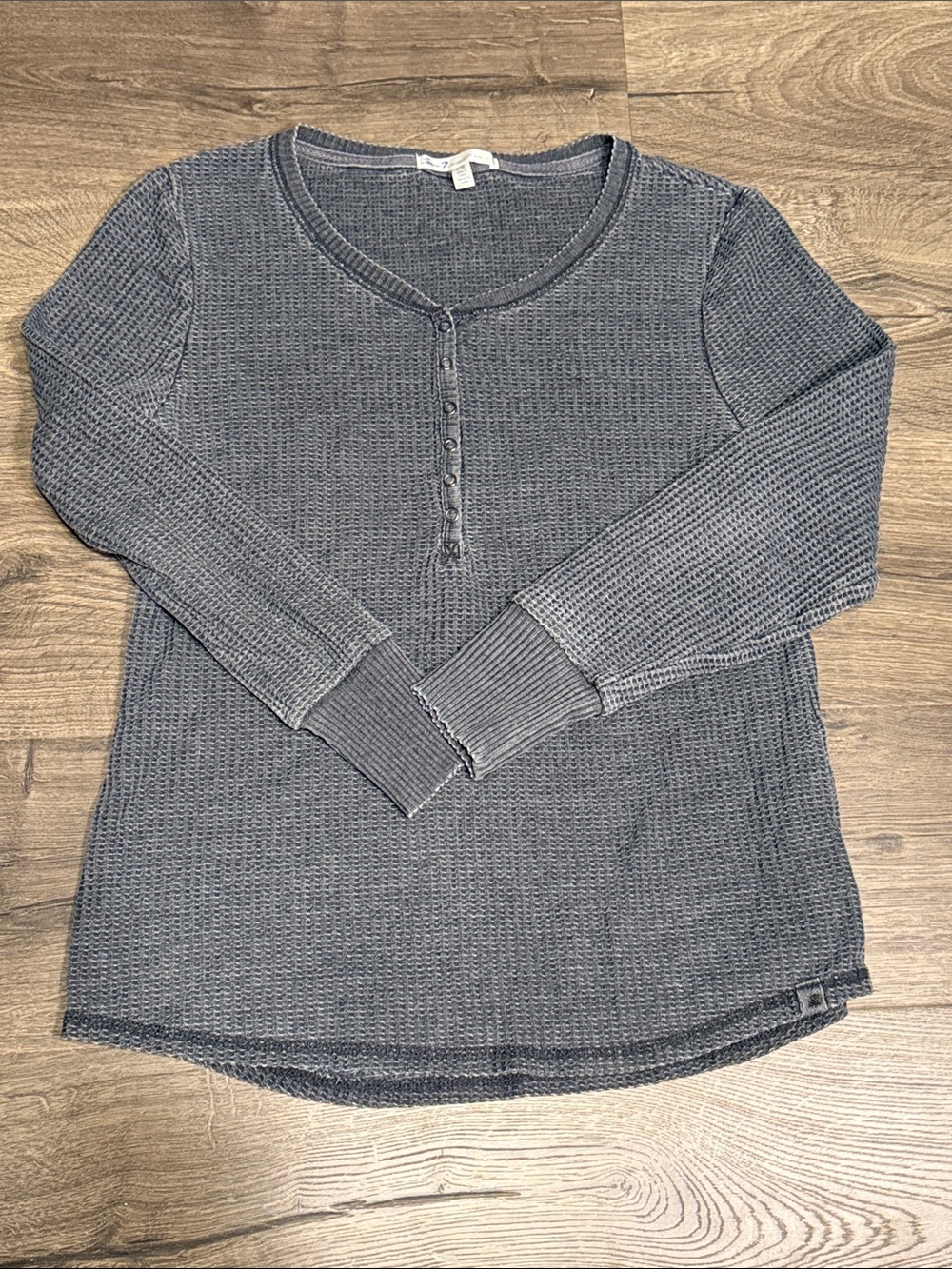 Waffle-Knit Henley Long-Sleeve Top - Gray